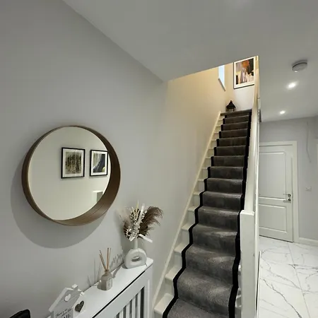 Modern Double & Single With Cozy Vibes Athy